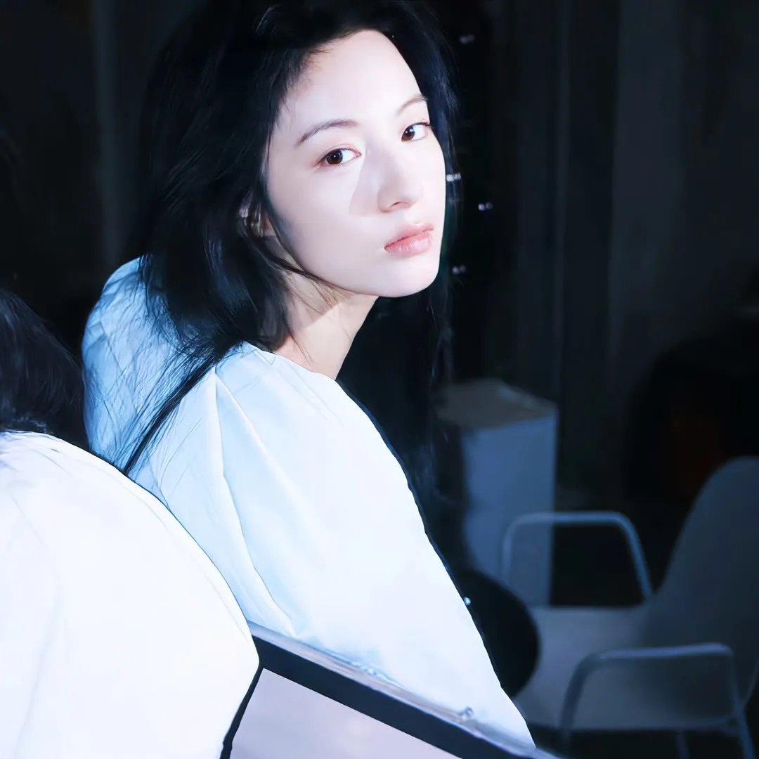女孩